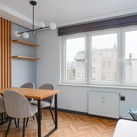 Czysta Modern * Wroclaw