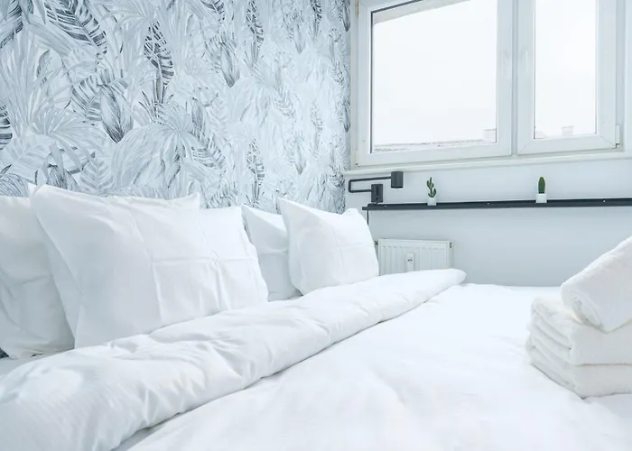 Czysta Modern By Bookinghost Appartement *